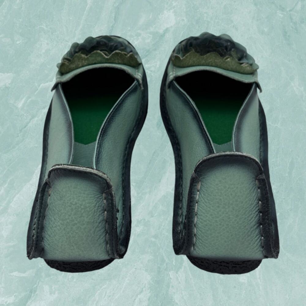 L'ARTISTE Dezi Green Leather Slip-On Loafers Shoes Floral Detail EU 40 US 9 NEW - Picture 3 of 5